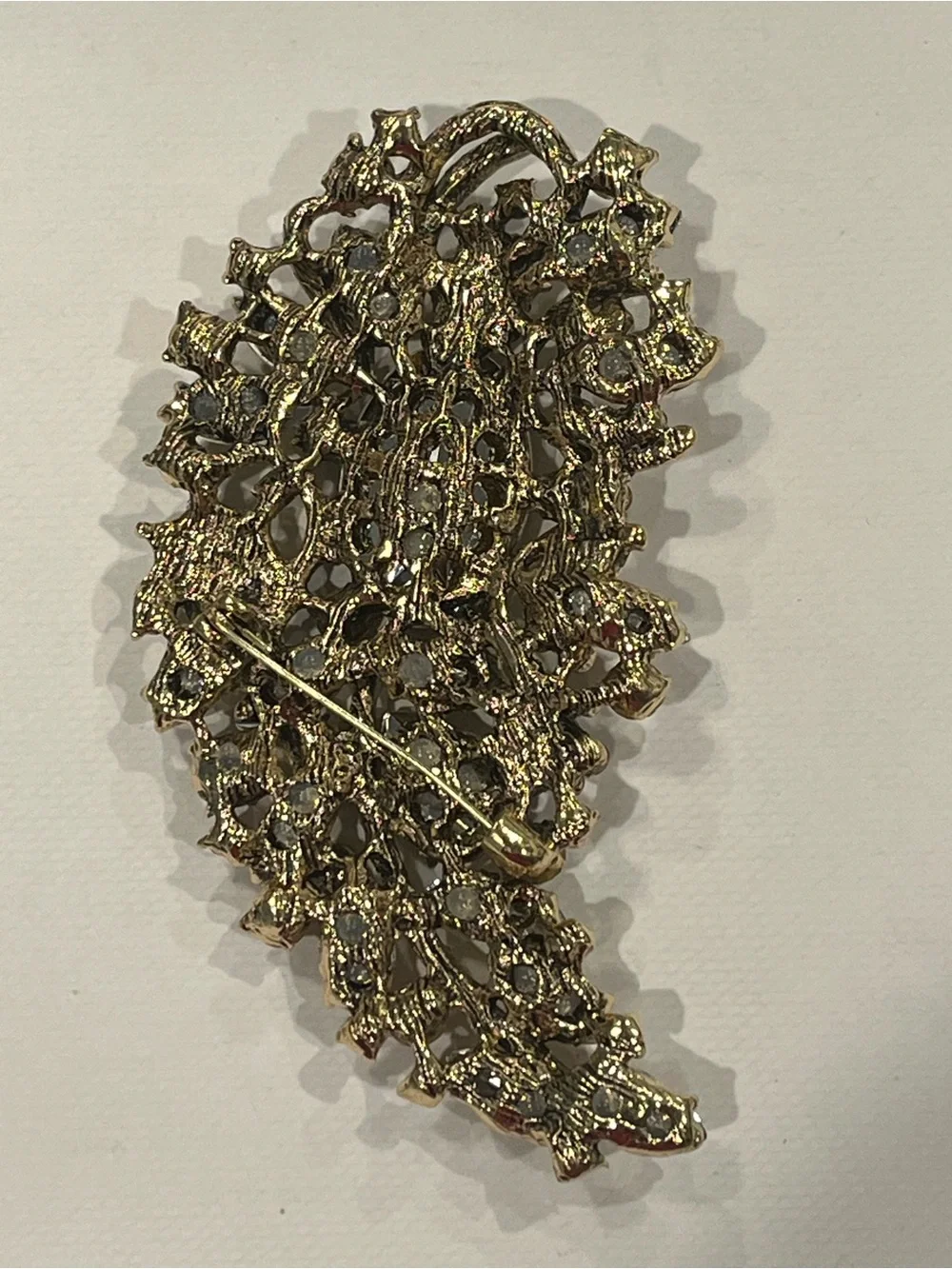 Gold-Tone Citrine Crystal Leaf Brooch - Elegant Women’s Jewelry NWOT